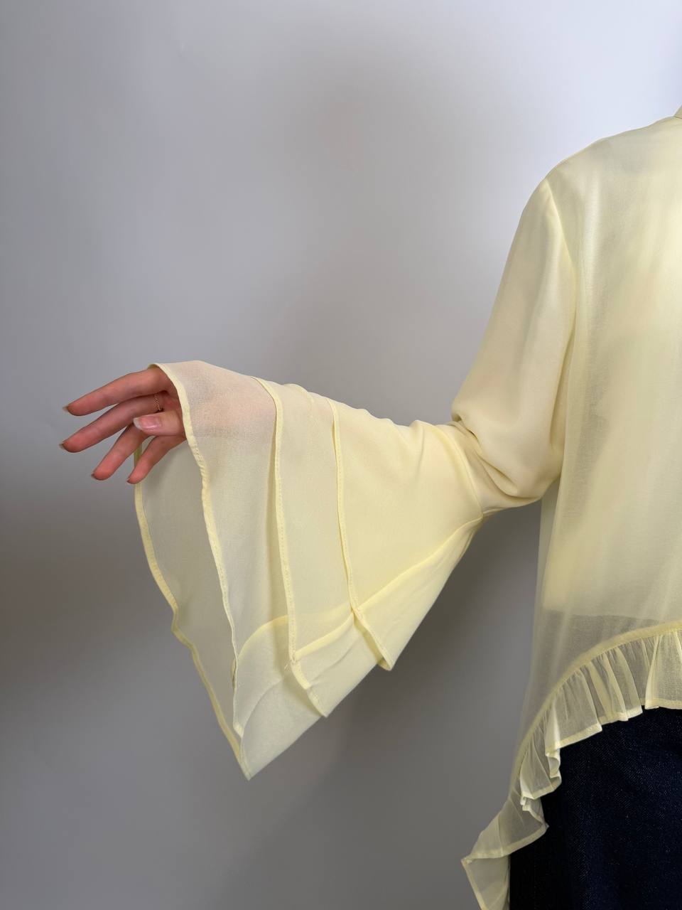 Naila blouse - Butter yellow